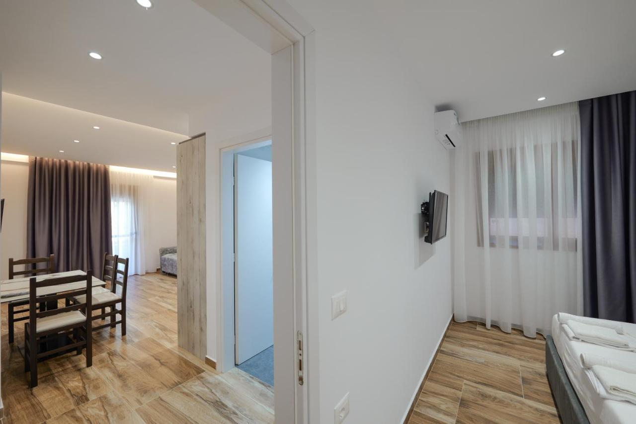 Villa Maci Sarandë エクステリア 写真